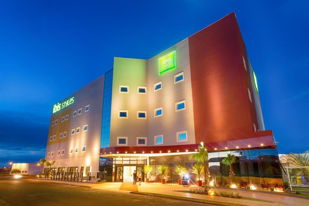 Ibis Styles Birigui Hotel Buitenkant foto